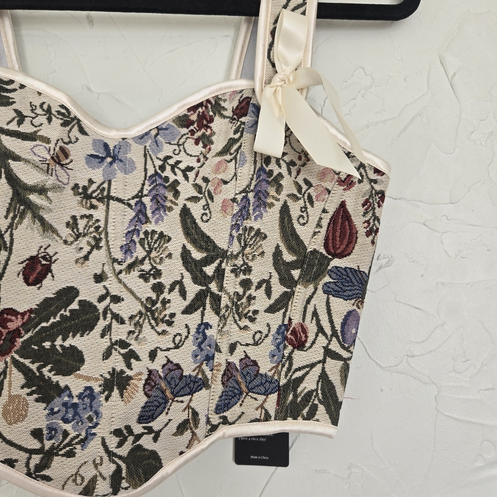 NWT Scarlet Darkness Tapestry Floral Bow Corset Top, 6 - Picture 4 of 9